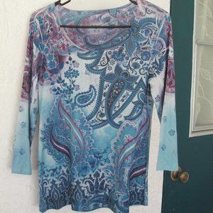 3/4 sleeve paisley tee